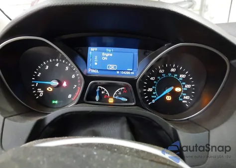 2014 Ford Focus Se z USA, uszkodzony, nr VIN 1FADP3K28EL361002